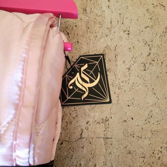 Juicy Couture King Pink Coquette Cute Satin Heart Stitched 3 Piece Quilt Set NWT - Picture 5 of 8